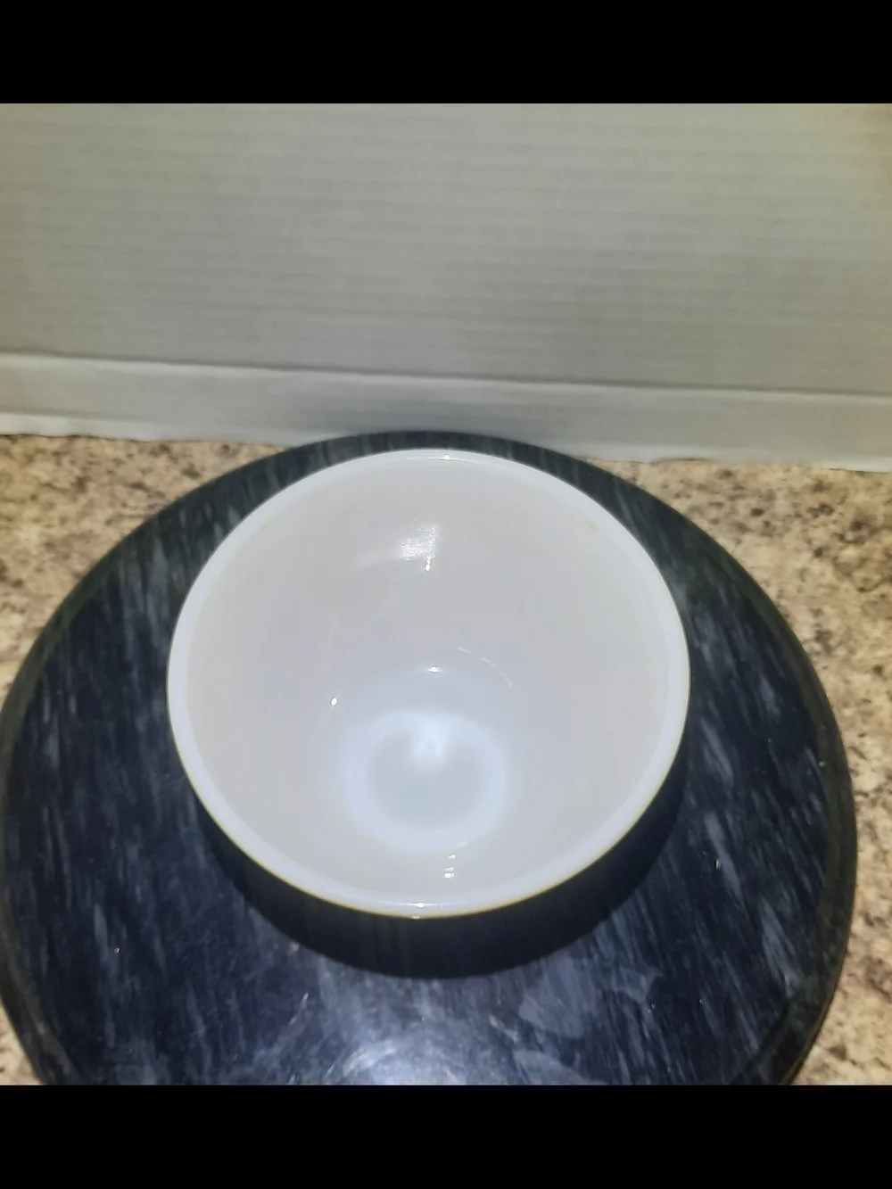 Pyrex Butter Yellow 401 Mixing Bowl - NOT Verde Yellow